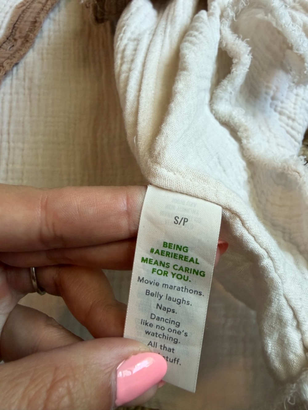 Aerie Lightweight Two-Tone Gauze Button-Up Oversized Shirt - Cream & Dusty Rose - Picture 3 of 5